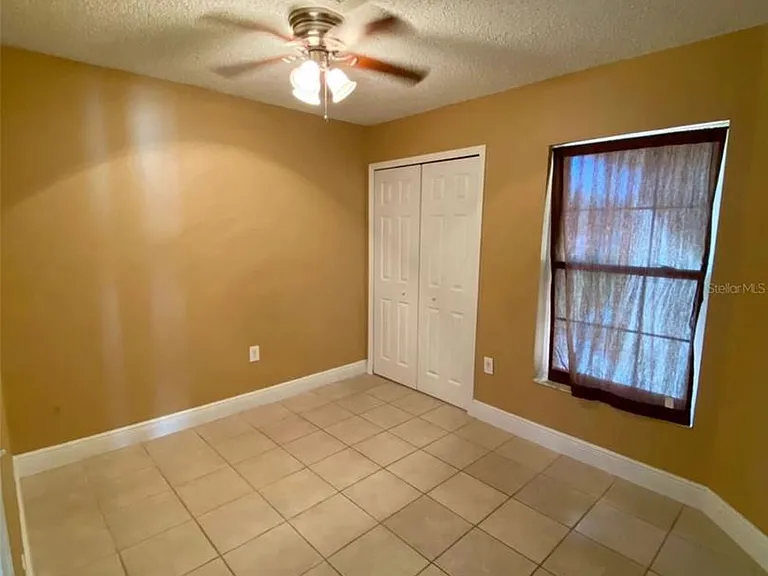 880 Nelson Dr — Photo 9