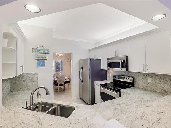 5th image of 7654 Pebble Creek Cir #5-202
