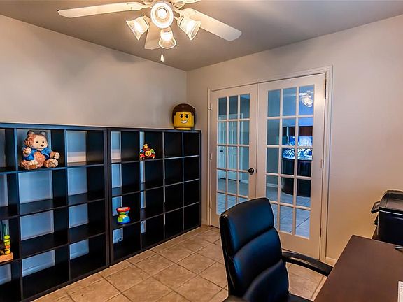 5th image of 2328 Diamond Springs Dr