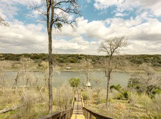 24236 Spur Trl, Spicewood, TX 78669