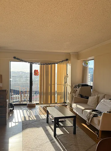 15 N Beacon St #810 Photo 1