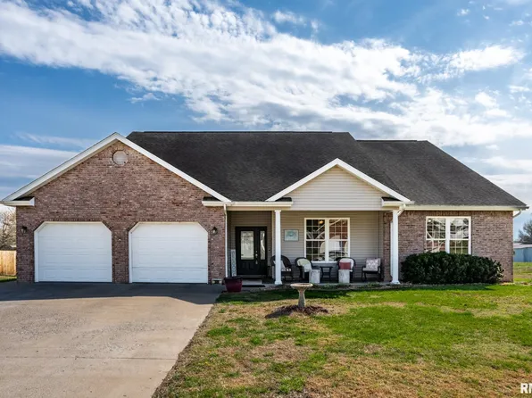 309 N Whitney Ln, Marion, IL 62959