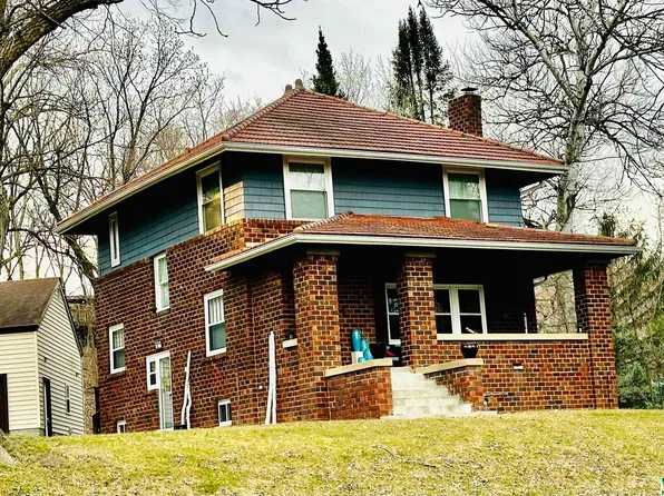 3819 Orchard St, Sioux City, IA 51104