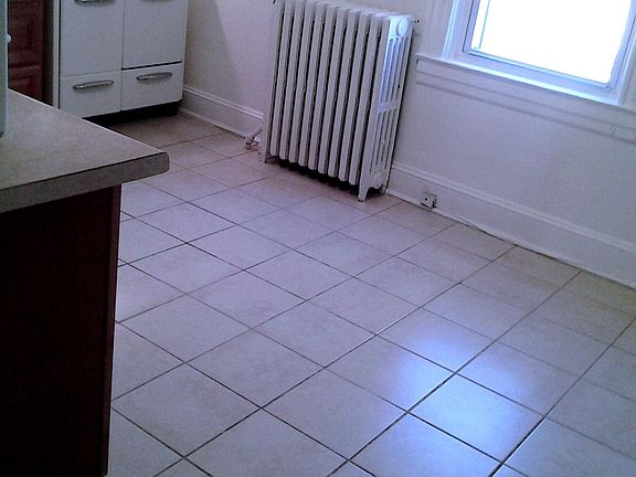 Kitchen is 17' x 12' with ceramic tile floor