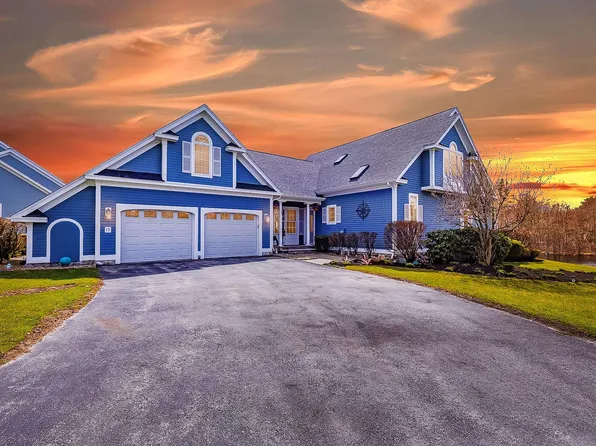 15 Hawkins Pond Lane #15, Salem, NH 03079