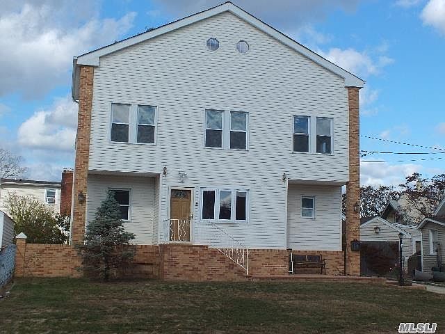 1st image of 90 W Cortland Ave