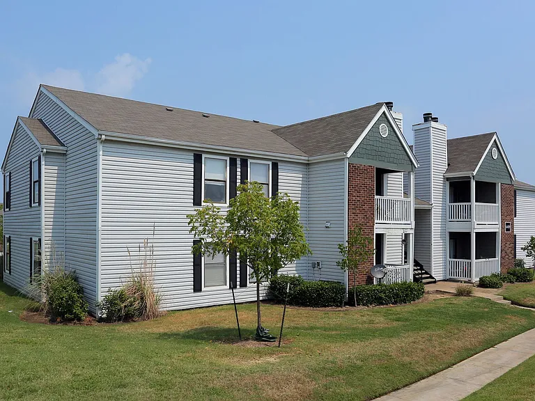The Arden Overlook Apartments — Photo 18