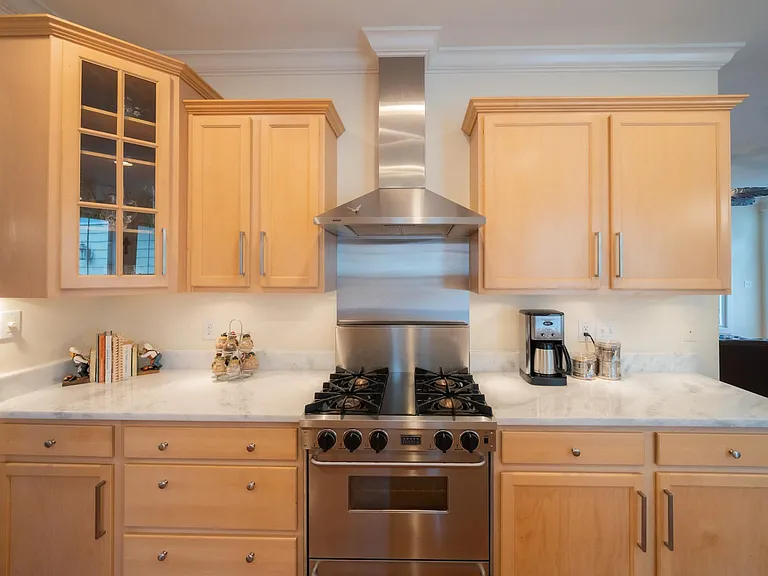 1454 Appling Dr — Photo 19