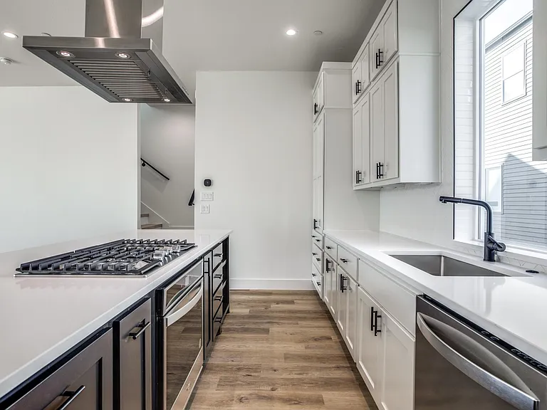 2143 Mail Ave #103 — Photo 6