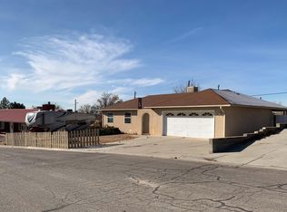 217 Arnold Dr, Aztec, NM 87410