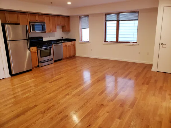 2 Beech St, Cambridge, MA