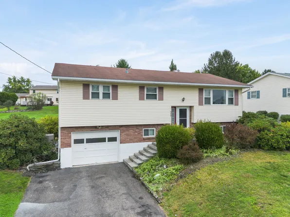 940 Schuyler St, Endicott, NY 13760