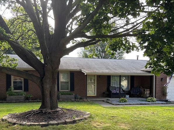 2823 Fox Pointe Dr