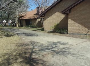 708 O Brien Rd, Refugio, TX 78377