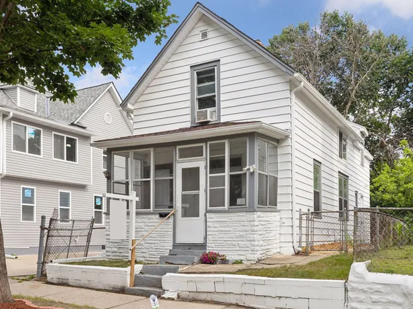 275 Morton St E, Saint Paul, MN 55107