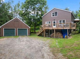 33 Lakeview Dr, Oakland, ME 04963