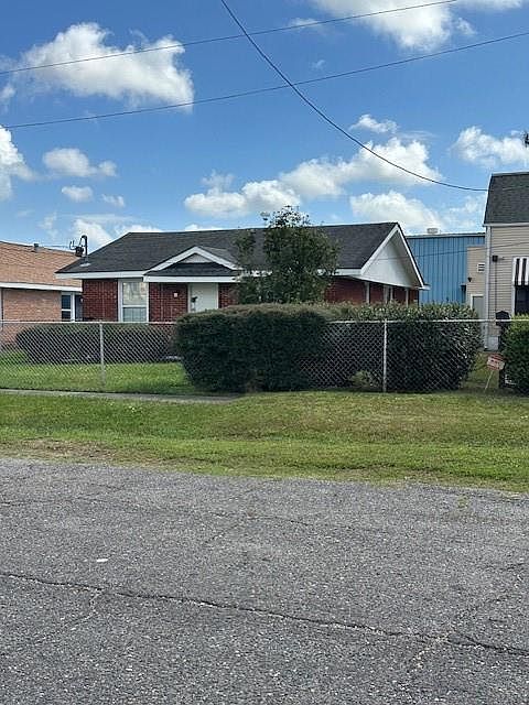 1st image of 507 Fats Domino Ave