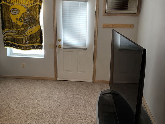 3rd image of 1334 5th Ave S #8