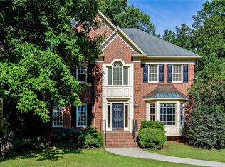 4832 Hearthstone Rd, Clemmons, NC 27012