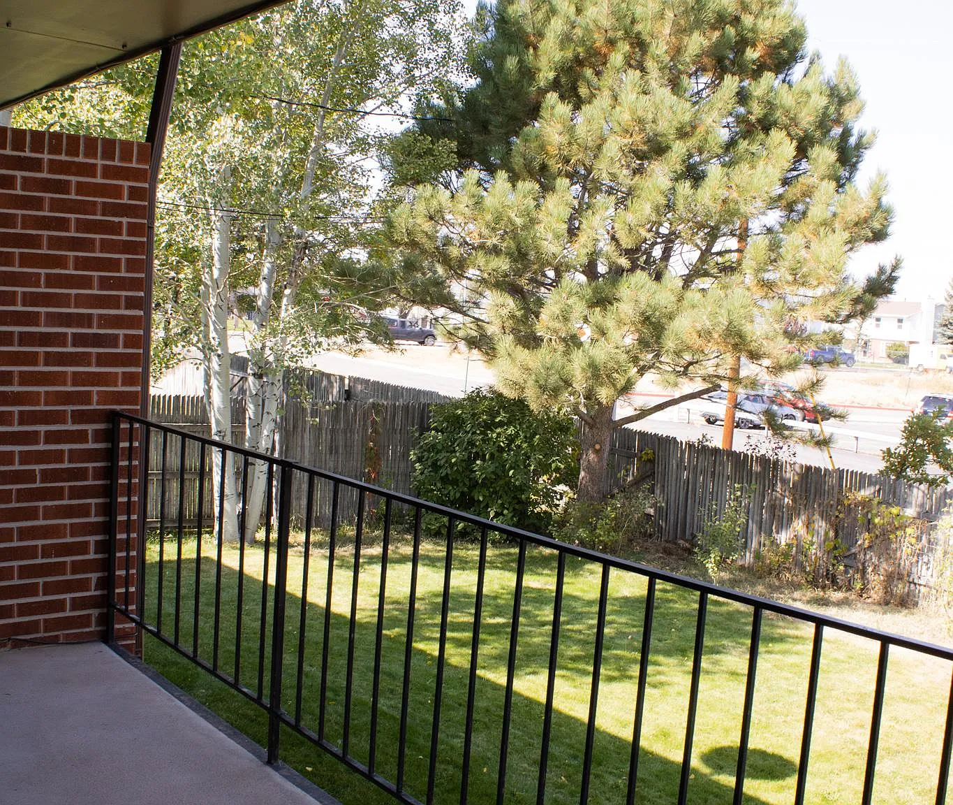514 Andra Ct — Photo 2