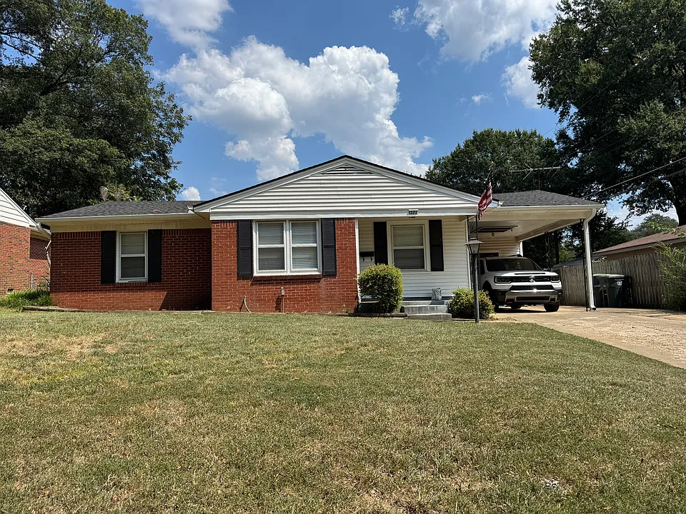 1372 Walton Rd