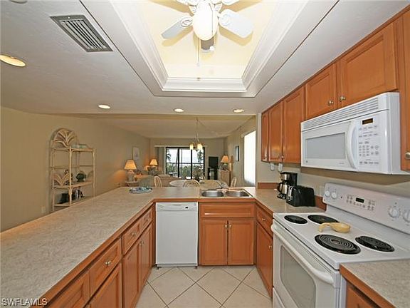 5th image of 1785 Middle Gulf Dr Unit B204