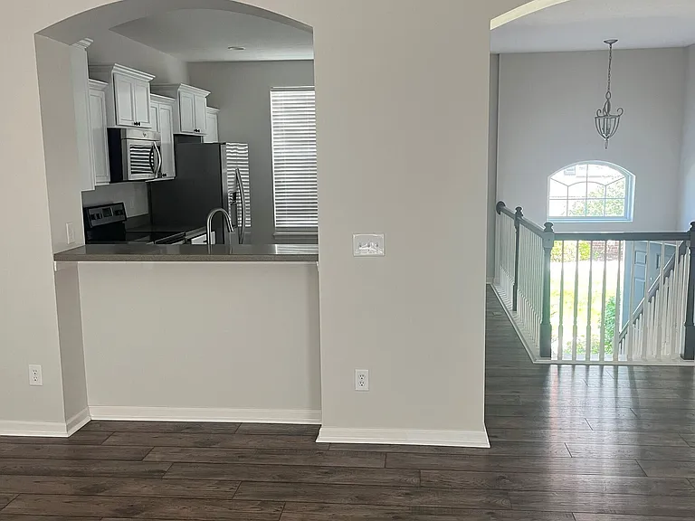 12721 Tamworth Dr — Photo 10