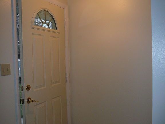 Foyer Entrance Unit 2