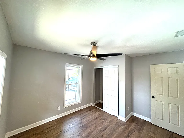 9347 Kennedy Ave — Photo 9
