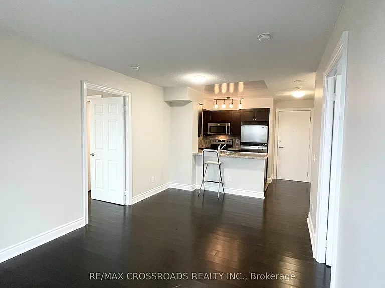 25 Greenview Ave #2028 — Photo 12