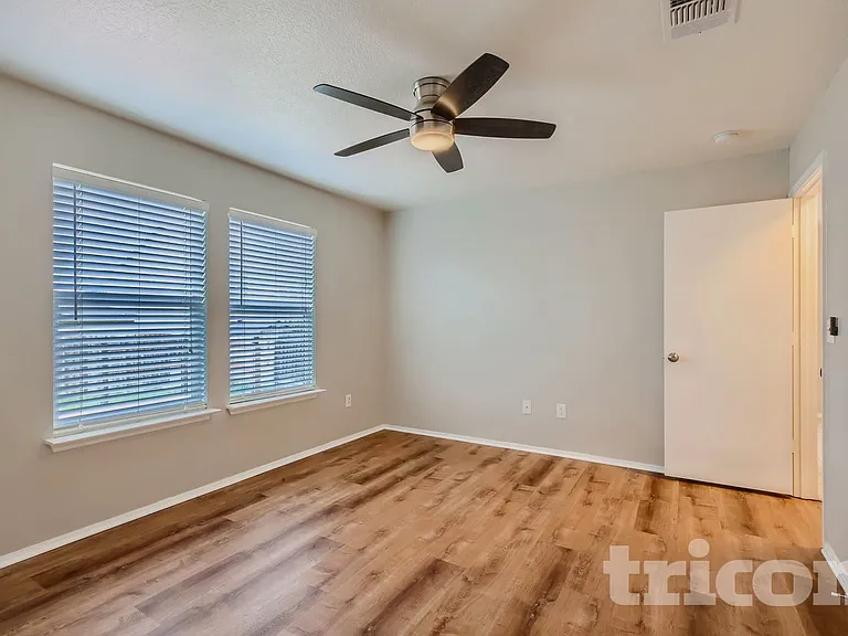 9227 Dublin Hts — Photo 9