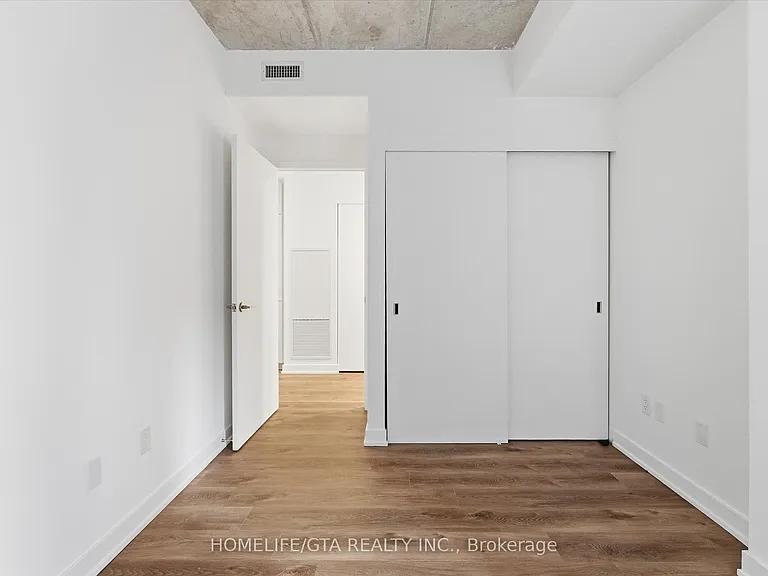 65 Mutual St #309 — Photo 25