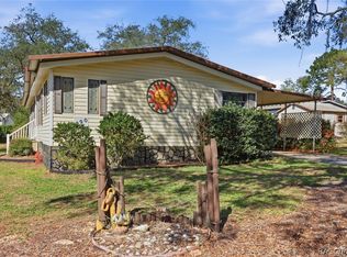 290 S Honey Bear Way, Lecanto, FL 34461