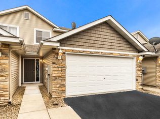 31 Arbor Ln, Farmington, MN 55024