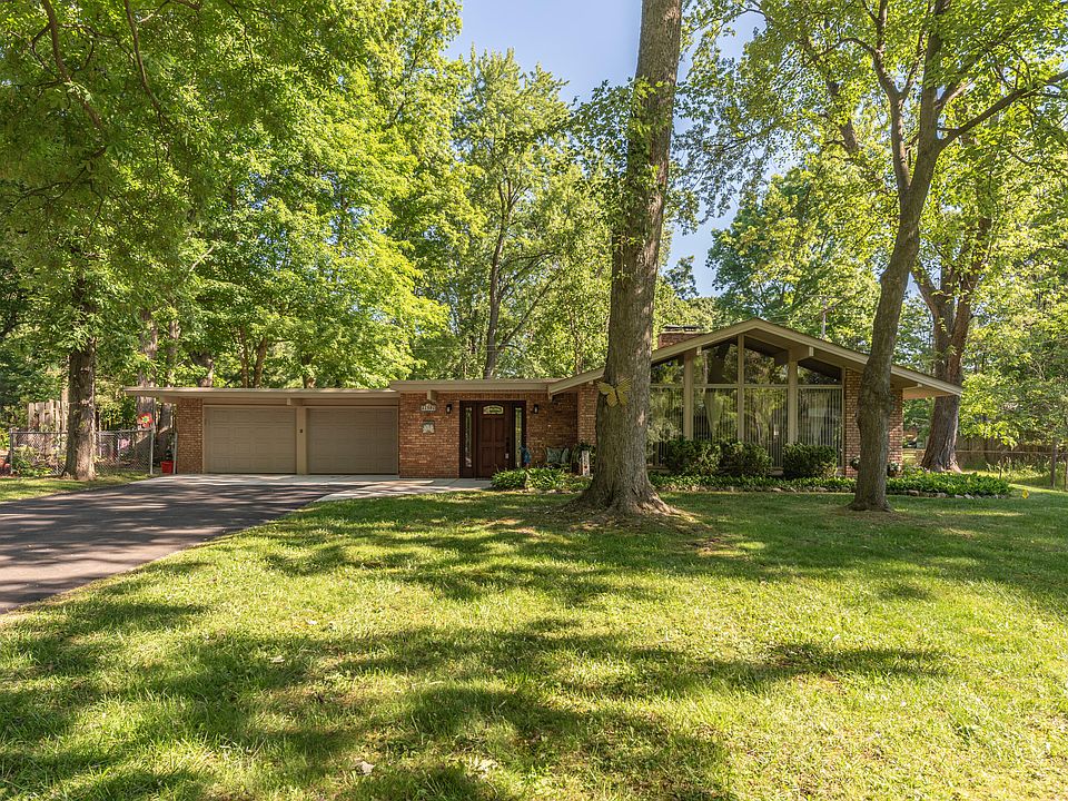 1st image of 31480 Grove Dr