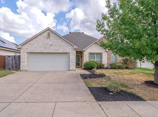 921 Glenview Dr, Aubrey, TX 76227