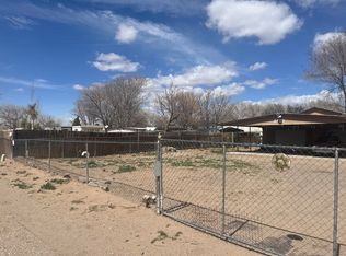 2705 Ocotillo Rd SW, Albuquerque, NM 87105