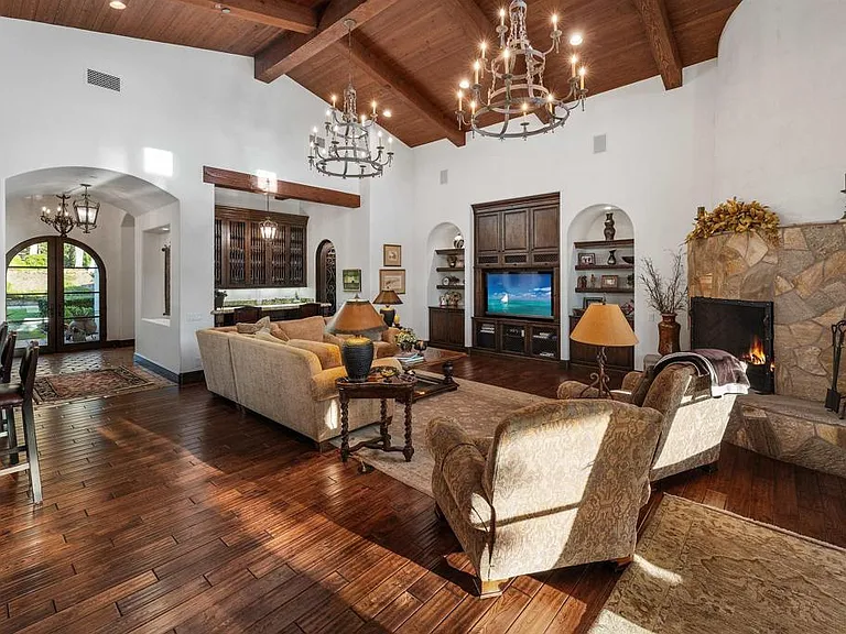 6870 La Valle Plateada — Photo 16