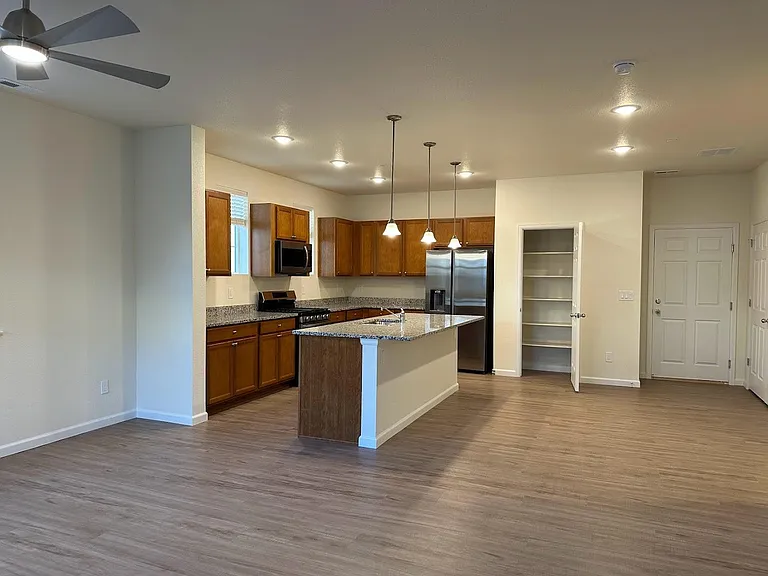 10752 Hidden Pool Hts — Photo 6