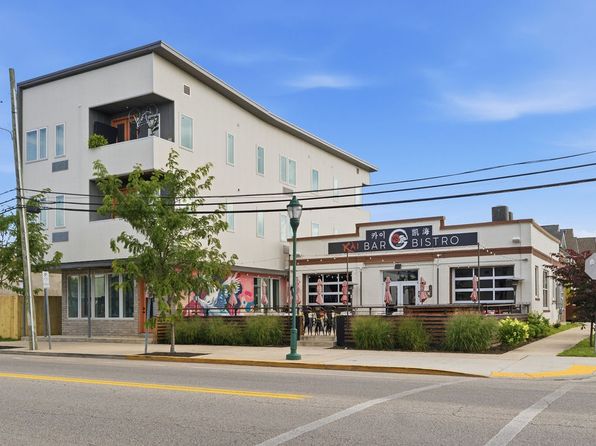 623 E Main St #205
