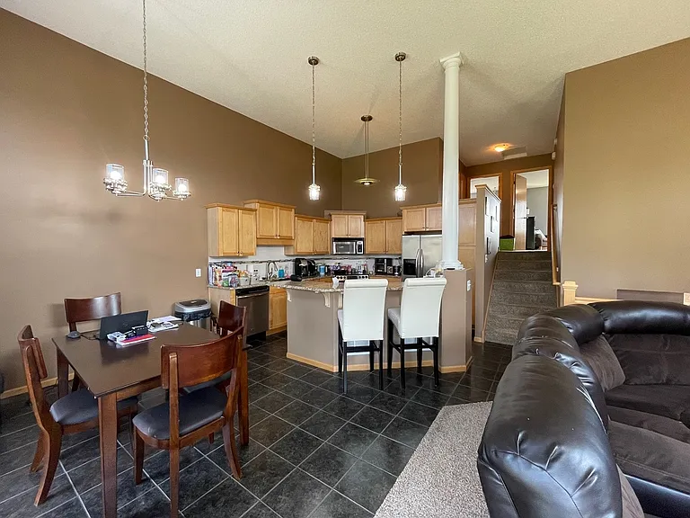 20579 Hampshire Way — Photo 19
