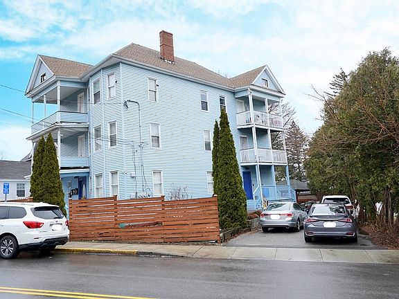 2nd image of 109 Ferry St