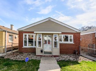 4435 S Leamington Ave, Chicago, IL 60638