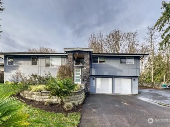 17606 Larch Way, Lynnwood, WA 98037