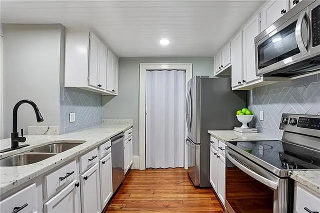 913 Washington Ave #3 — Photo 5