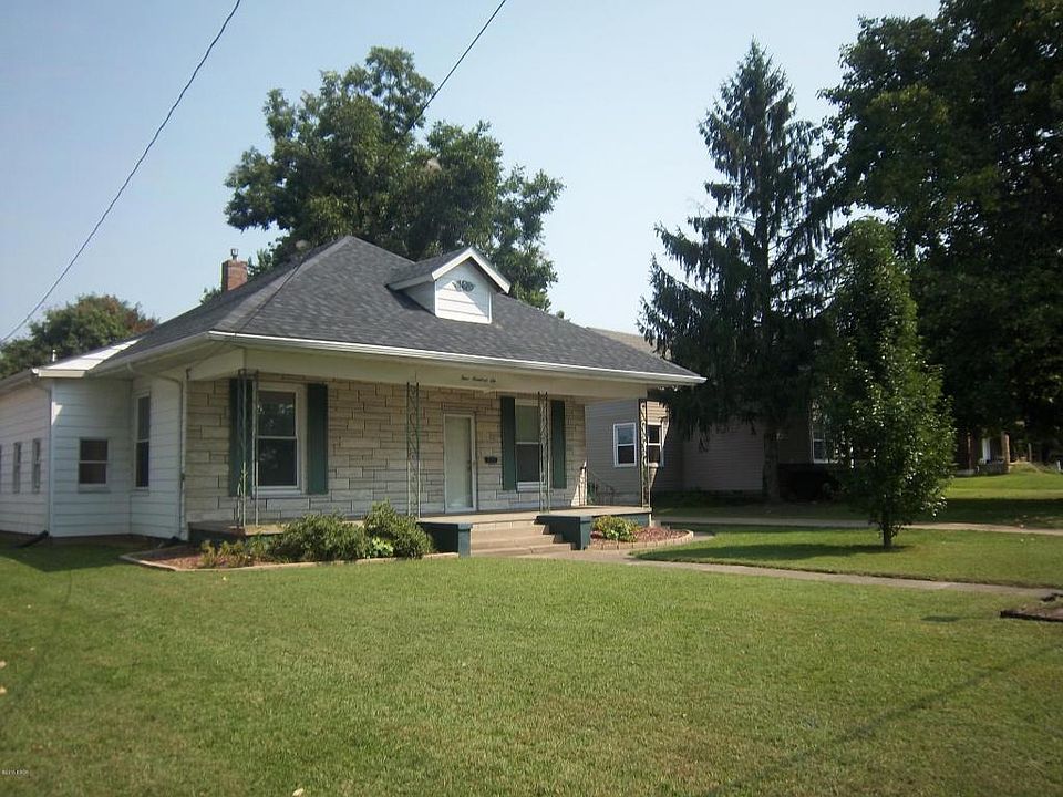1st image of 406 W 8th St