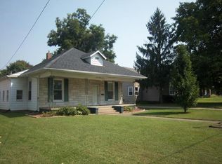 406 W 8th St, Johnston City, IL 62951