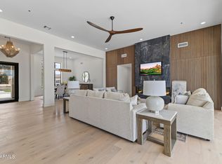 9611 E Clinton St, Scottsdale, AZ 85260