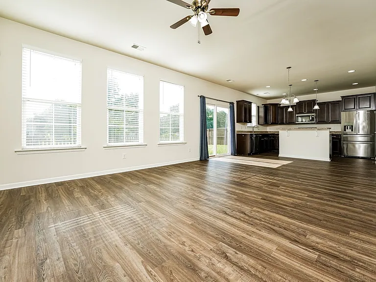 514 Adalina Dr — Photo 5