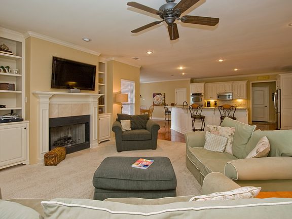 5th image of 13315 Foxfield Ln
